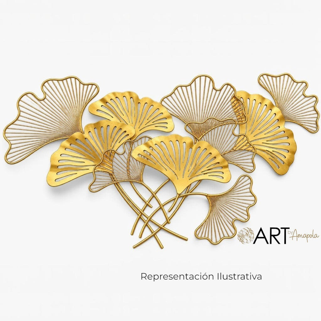 Escultura de pared Art by Amapola con hojas de ginkgo biloba en metal dorado, diseño tridimensional elegante.