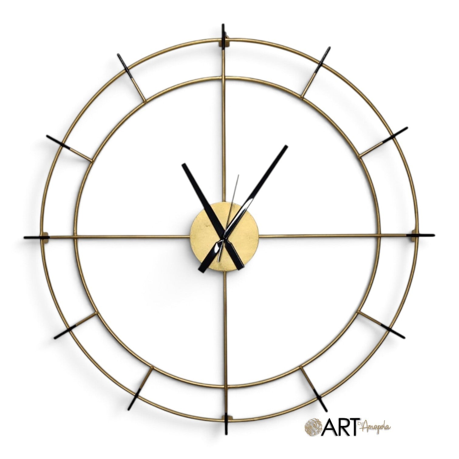 Reloj de pared Art by Amapola de estilo industrial, diseño minimalista circular en metal dorado y negro de 60 cm.
